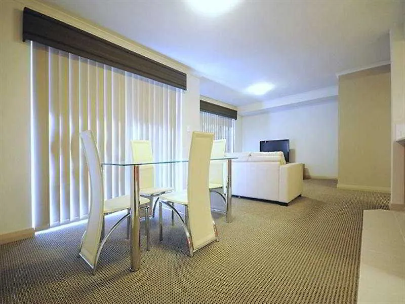 Verandah Apartments Perth Aparthotel