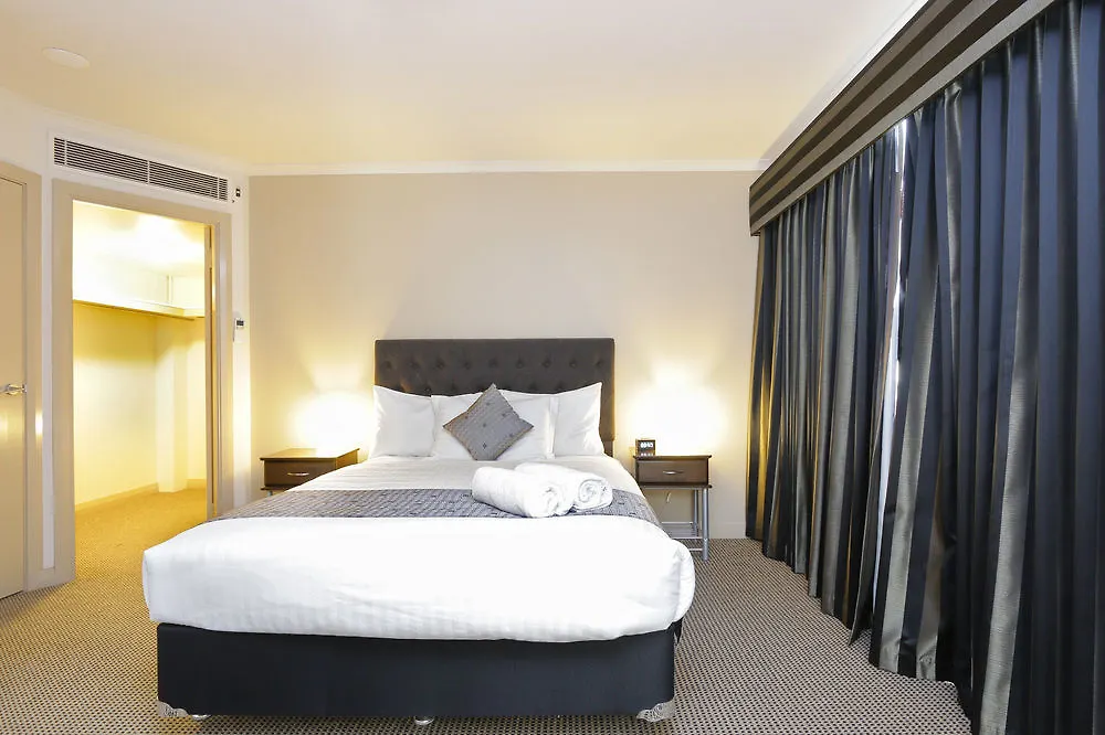 Verandah Apartments Perth Aparthotel