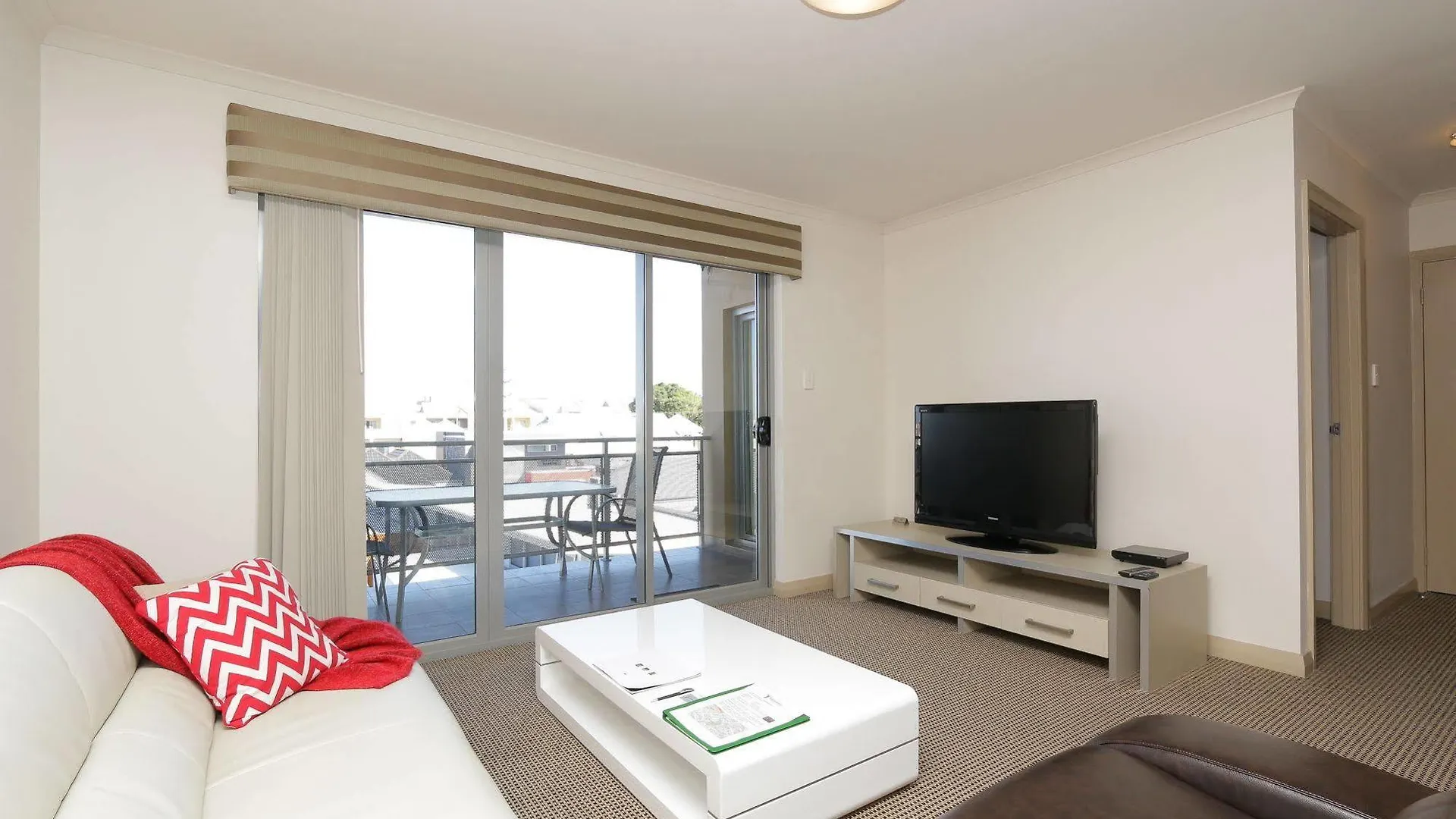 Verandah Apartments Perth 4*,  Australia